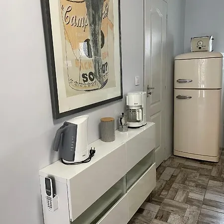 Erna Apartment