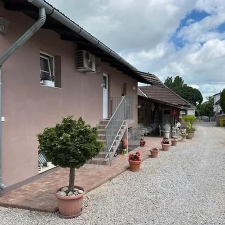 Erna Balatonlelle